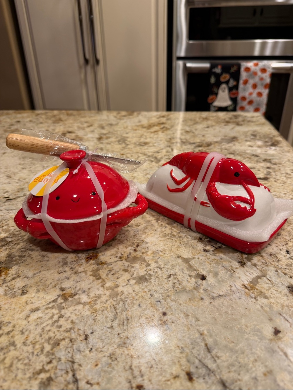 Shades of Summer Ceramic Red Crab Dish and Lobster Butter Dish Set -